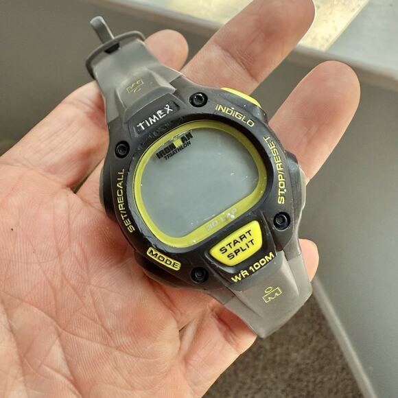 Timex Ironman Triathlon Men’s Watch Indiglo Green Grey 38mm Day Date 30 Lap - Picture 1 of 8